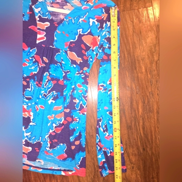 Lilly Pulitzer Reef Me Up Blue Coral Print XS Cotton Tunic - Picture 7 of 9